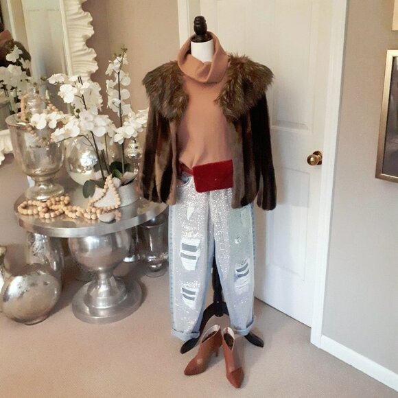 EUC Nine West brown faux fur collared short jacket, M - Picture 1 of 3